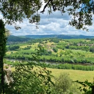 picture of Dordogne to illustrate the article about French conversation topics 